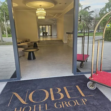 Nobel West Hotel 4*